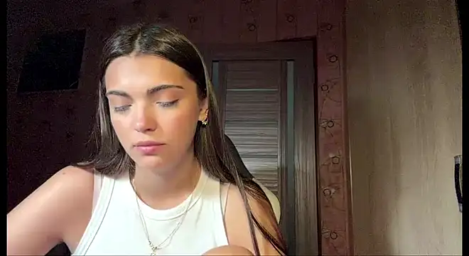 IvyToulouse élő XXX-chatje