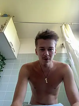 Chat XXX en directo de Toyjungee