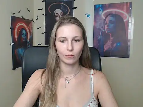 Chatroom XXX en direct de StrangerGi