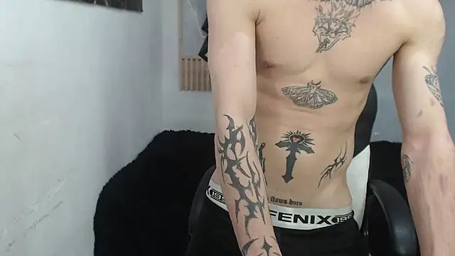 Chat XXX ao vivo de Cry_thereal
