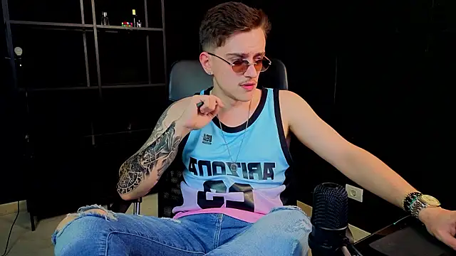 FelixStarkkn Live XXX chat