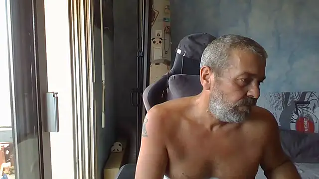 Chat +18 de panda_06200 ao vivo