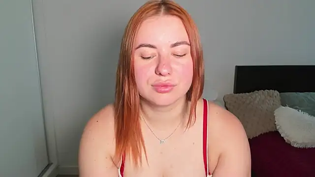 Chat XXX en directo de LAYLAxSTAR