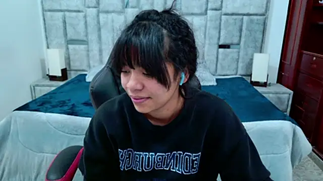 laureentt_のライブXXXチャット