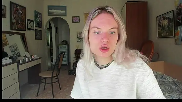 عرض كام milliKira006