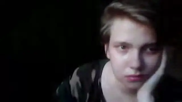 Czat XXX na żywo – MiraElowen