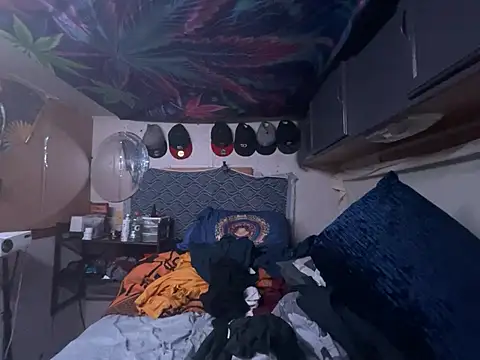 OmarSalasxh33 webcam show
