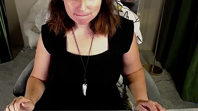 MartaEdams – Naživo XXX chat