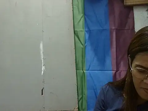 Chat XXX en directo de juicycum069