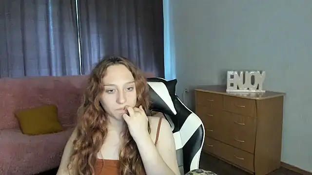 Онлайн чат XXX ModelGyrl