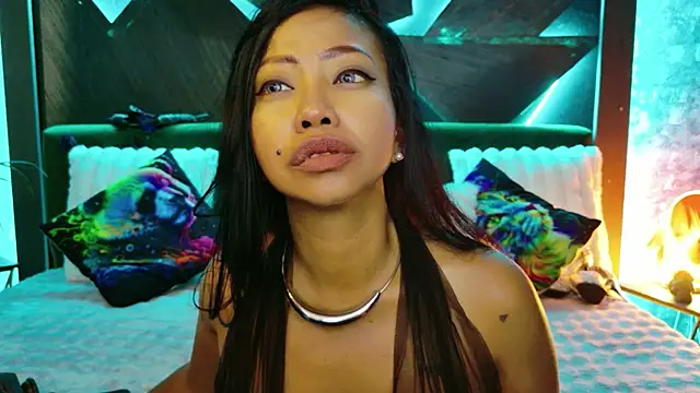 ElyaQuinn – Live XXX-chat