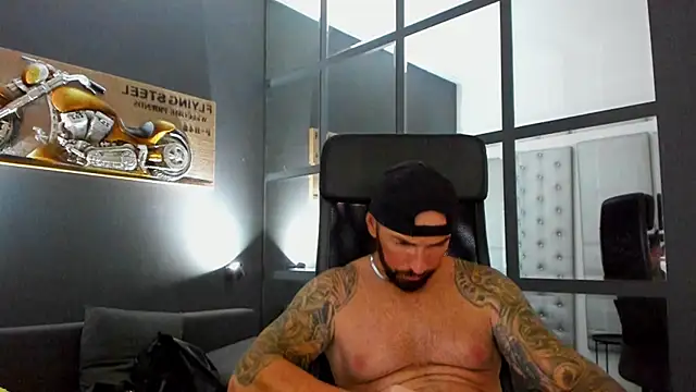 AronGrant Chat XXX live