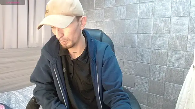 MykeCastle Chat XXX live