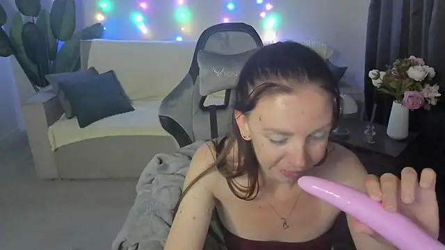 EmilyStevart élő XXX-chatje