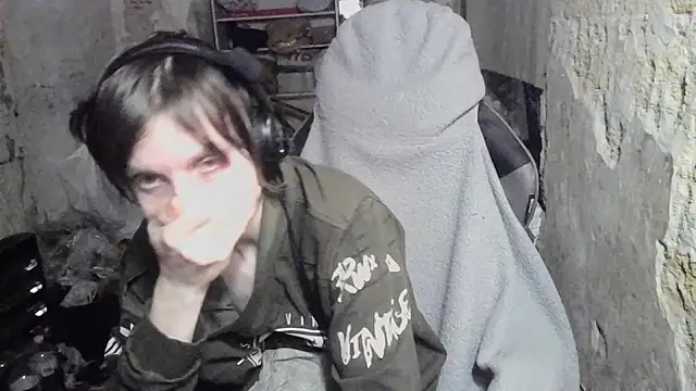 Chat +18 de makarov1993 ao vivo