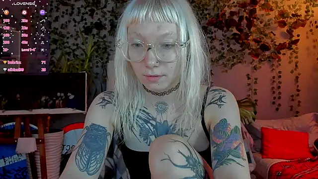 tattoo_art_baby's Live XXX Chat