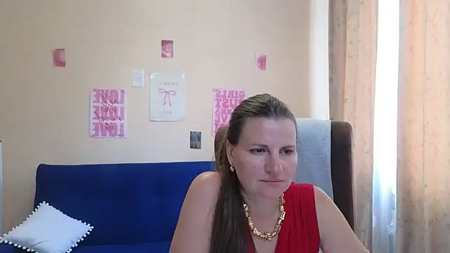 Mirabelle_Velvet Chat XXX in diretta