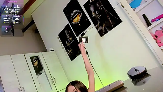 alexia_corleoni élő XXX-chatje