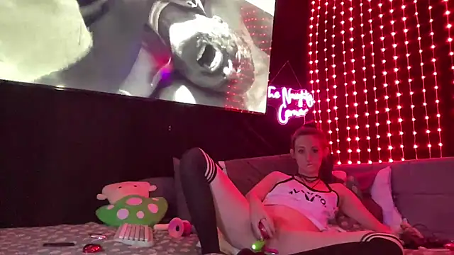 Онлайн чат XXX Savyandsaint