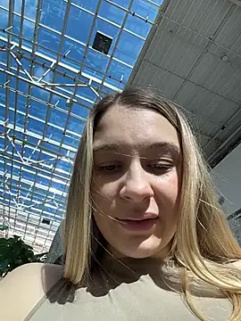 Chat +18 de SashaCatt ao vivo