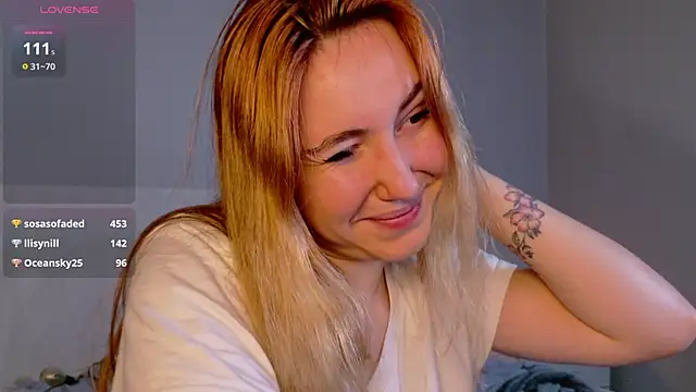 LunaXBaddie's Live XXX Chat