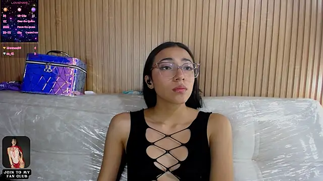 Violett1126 Chat XXX in diretta