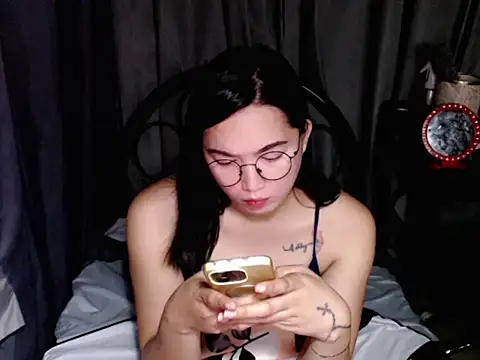 TSDaisyTaylor Live XXX-Chat