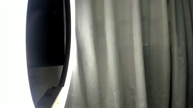 Czat XXX na żywo – dahian_carter
