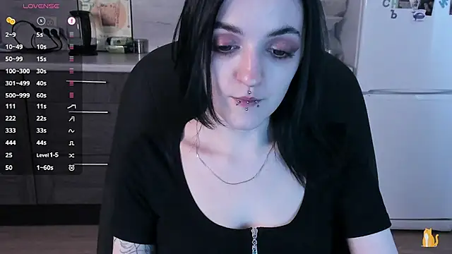 Chat XXX ao vivo de lina__tyaaan