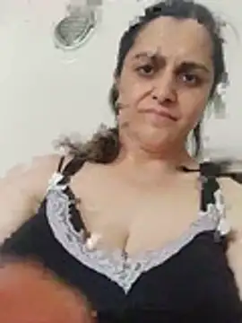 monigaamm – webcam-show