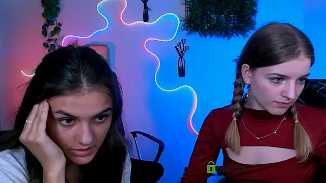 lisa_dark_ élő XXX-chatje