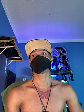 CRAZY-BOY99's Live XXX Chat