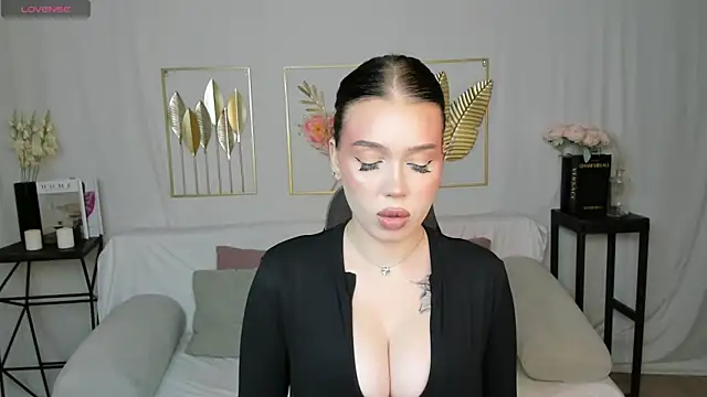 mistress_of_hearts – Live XXX-chat