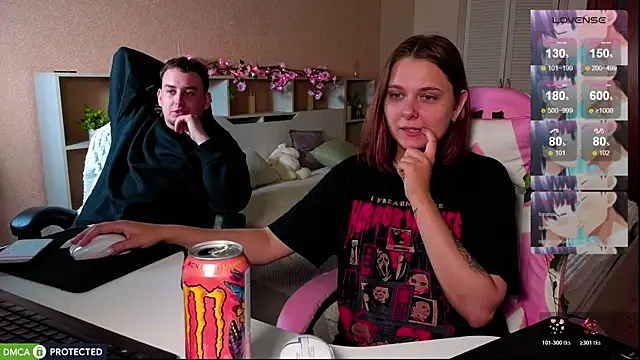 Онлайн чат XXX Dylan_Chloe