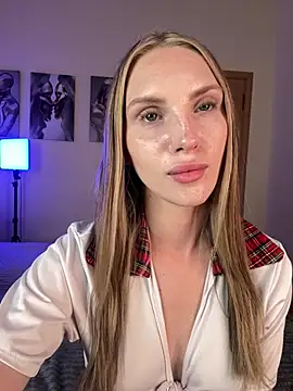 XXX chat uživo modela BellaSwan-