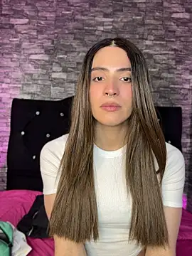 XXX chat uživo modela Lottus_fire