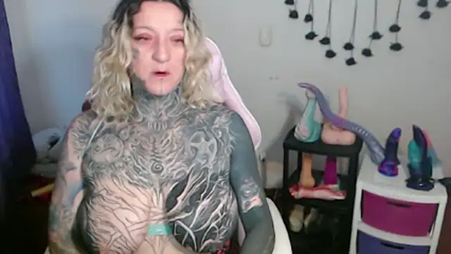 SLOPPYTITSS 现场XXX聊天