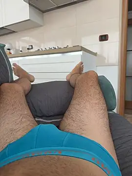 ategurl192 élő XXX-chatje