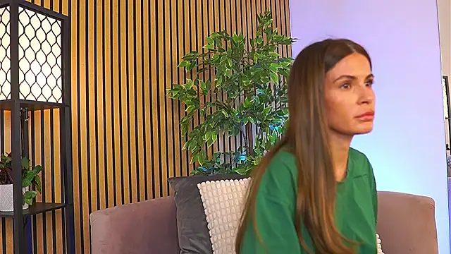 Avril_Cyrus élő XXX-chatje