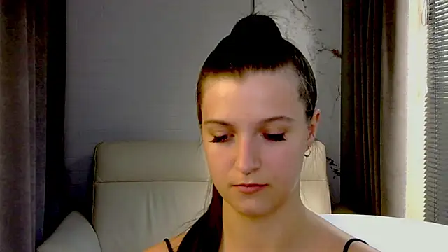 Jessi_lady_ élő XXX-chatje