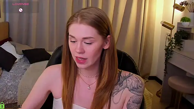 Živý XXX chat Alison_Doody