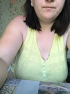 Milla-23 élő XXX-chatje