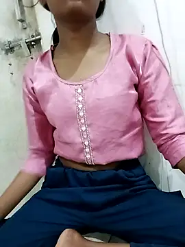 HOTDARLING420 élő XXX-chatje