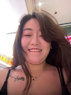 mollymm 即時 XXX 聊天