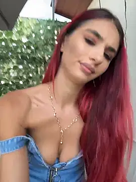 دردشة VixenRosse الجنسية المباشرة