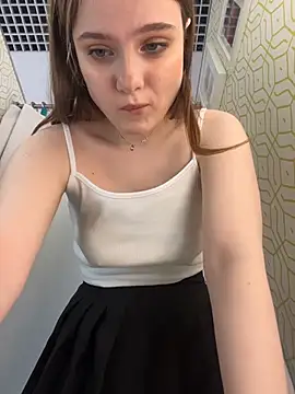 Lunabelle_ élő XXX-chatje