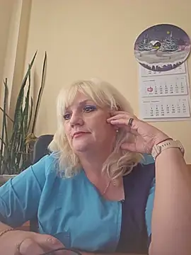 AliceStar333 élő XXX-chatje