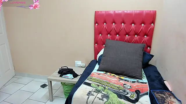 FOXY_LUNA Chat XXX live