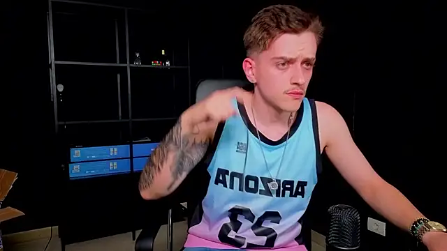 FelixStarkk – Naživo XXX chat