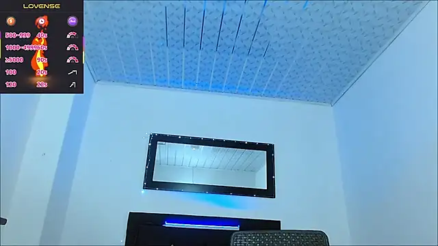 hotboyluxe 即時 XXX 聊天